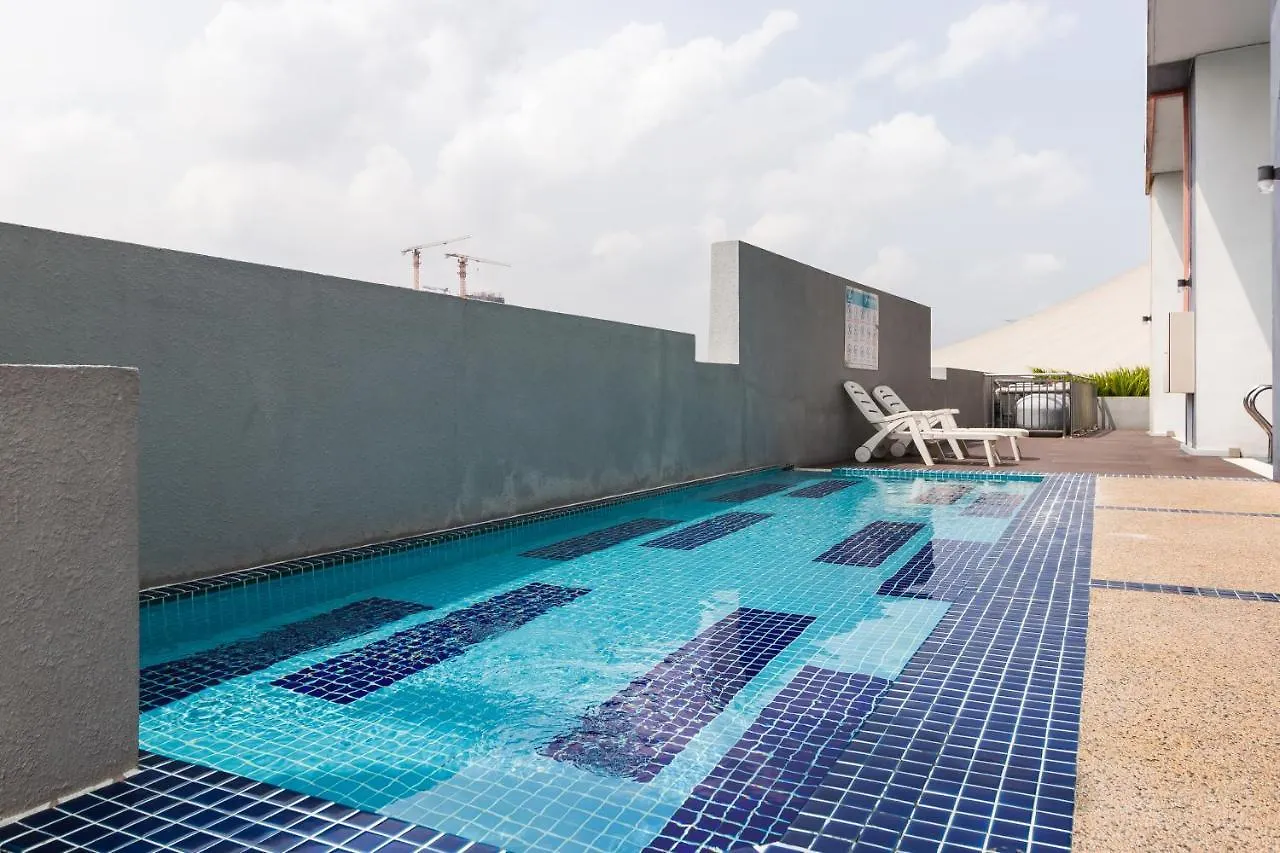 Aparthotel Boulevard Service Apartment Kl By Airhost Kuala Lumpur